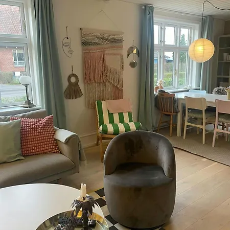 Cozy And Colorful House Close On Bornholm Feriehus *